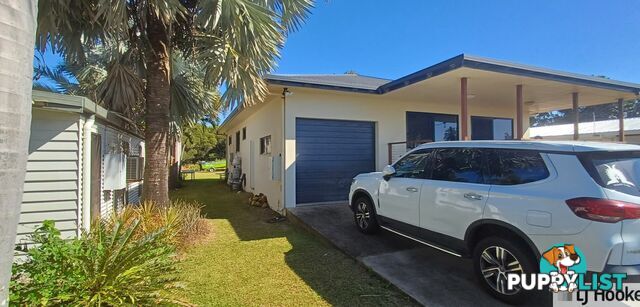 29 Taylor street TULLY HEADS QLD 4854