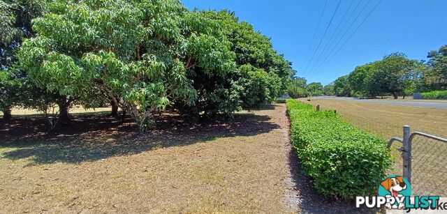 30 Hull Heads Road HULL HEADS QLD 4854