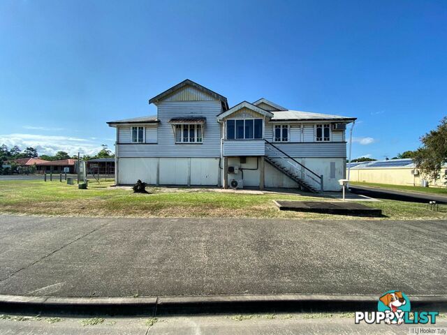 15 Flying Fish Point Road INNISFAIL ESTATE QLD 4860