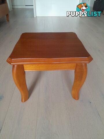 LAMP TABLE - FRENCH PROVINCIAL STYLE SOLID WOOD