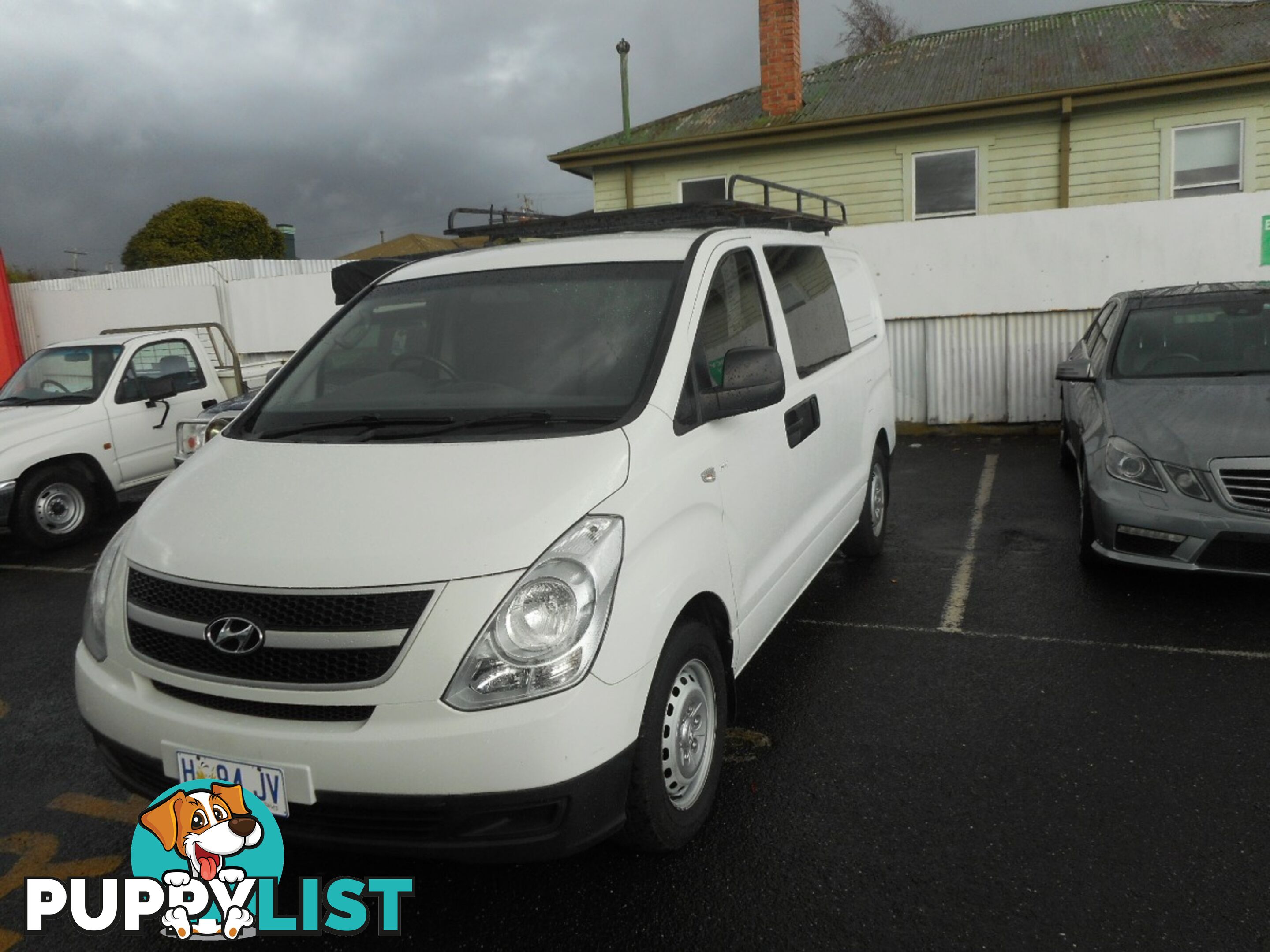 2010 HYUNDAI iLOAD TQ 4D VAN