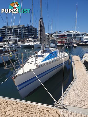 Whiting 32' 1/2 tonner yacht