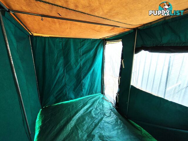 Camper trailer