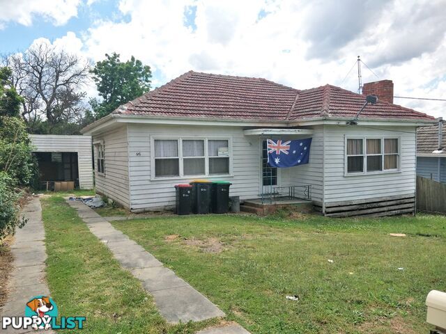 95 Clow Street DANDENONG VIC 3175