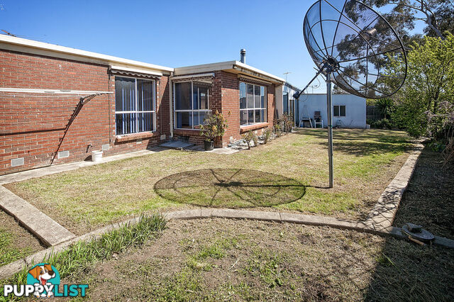 8 Dotterel Close DOVETON VIC 3177