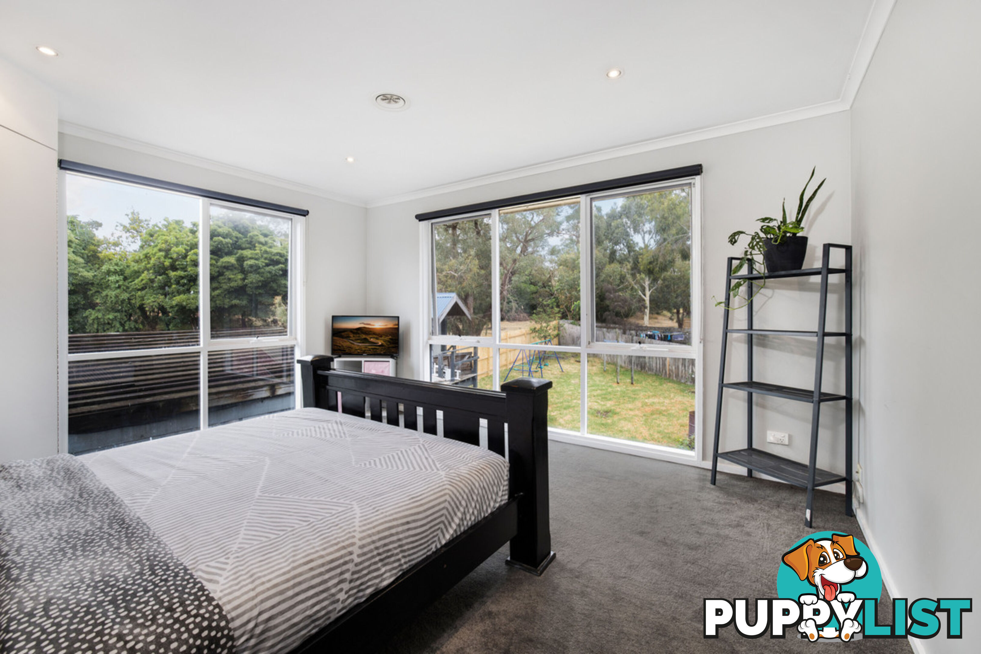 6 Rimfire Crescent Cranbourne VIC 3977