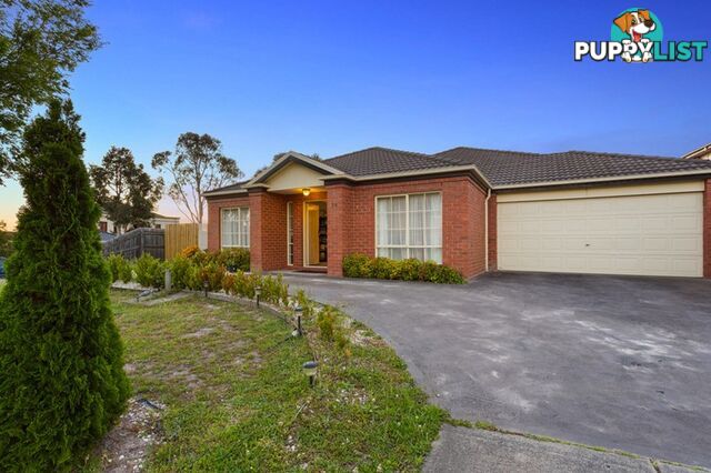 34 BAYNTON CRESCENT LYNBROOK VIC 3975