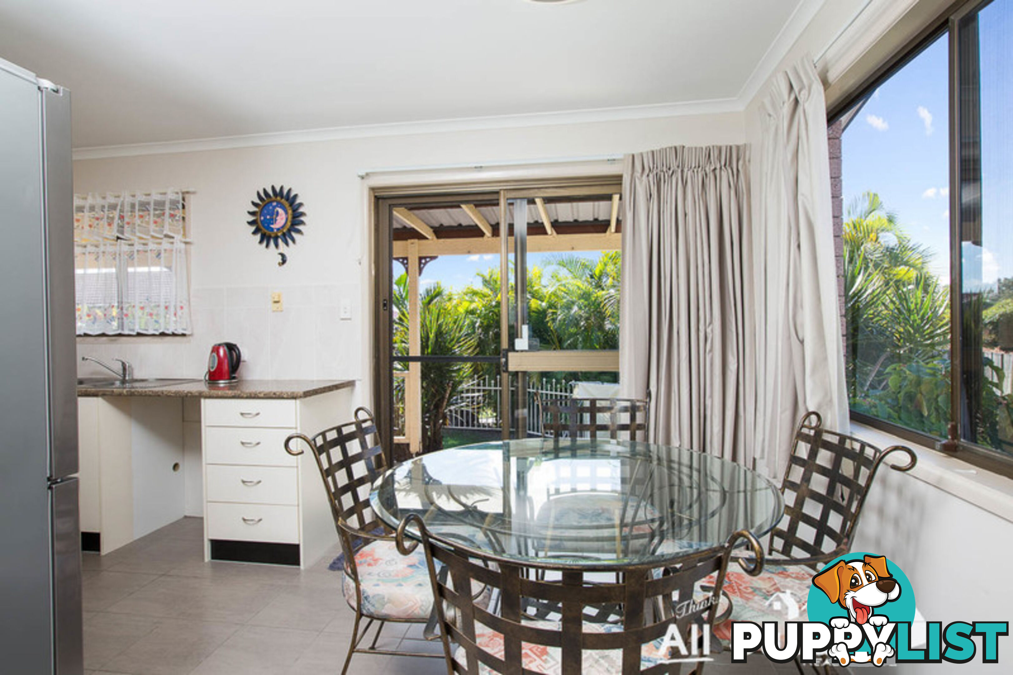 23 Paddies Crescent Crestmead QLD 4132