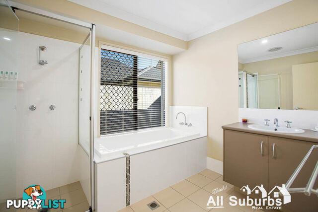 9 Kenilworth Crescent Waterford QLD 4133