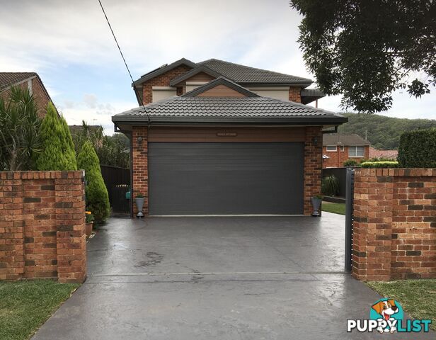 Large Family Home in Booker Bay