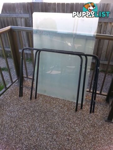 Outdoor table dismantle already