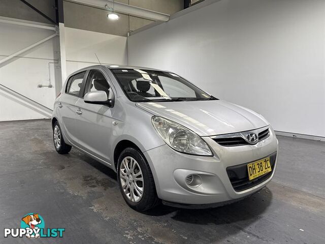 2011 HYUNDAI i20 ACTIVE 5D HATCHBACK