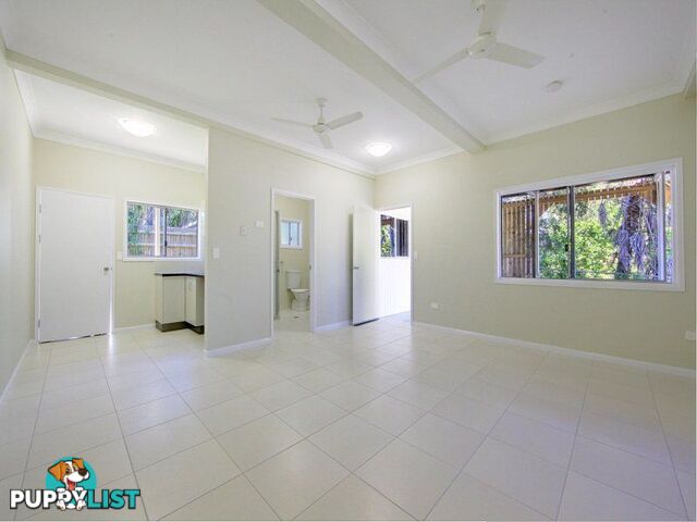 2a/184 Kings Road MYSTERTON QLD 4812