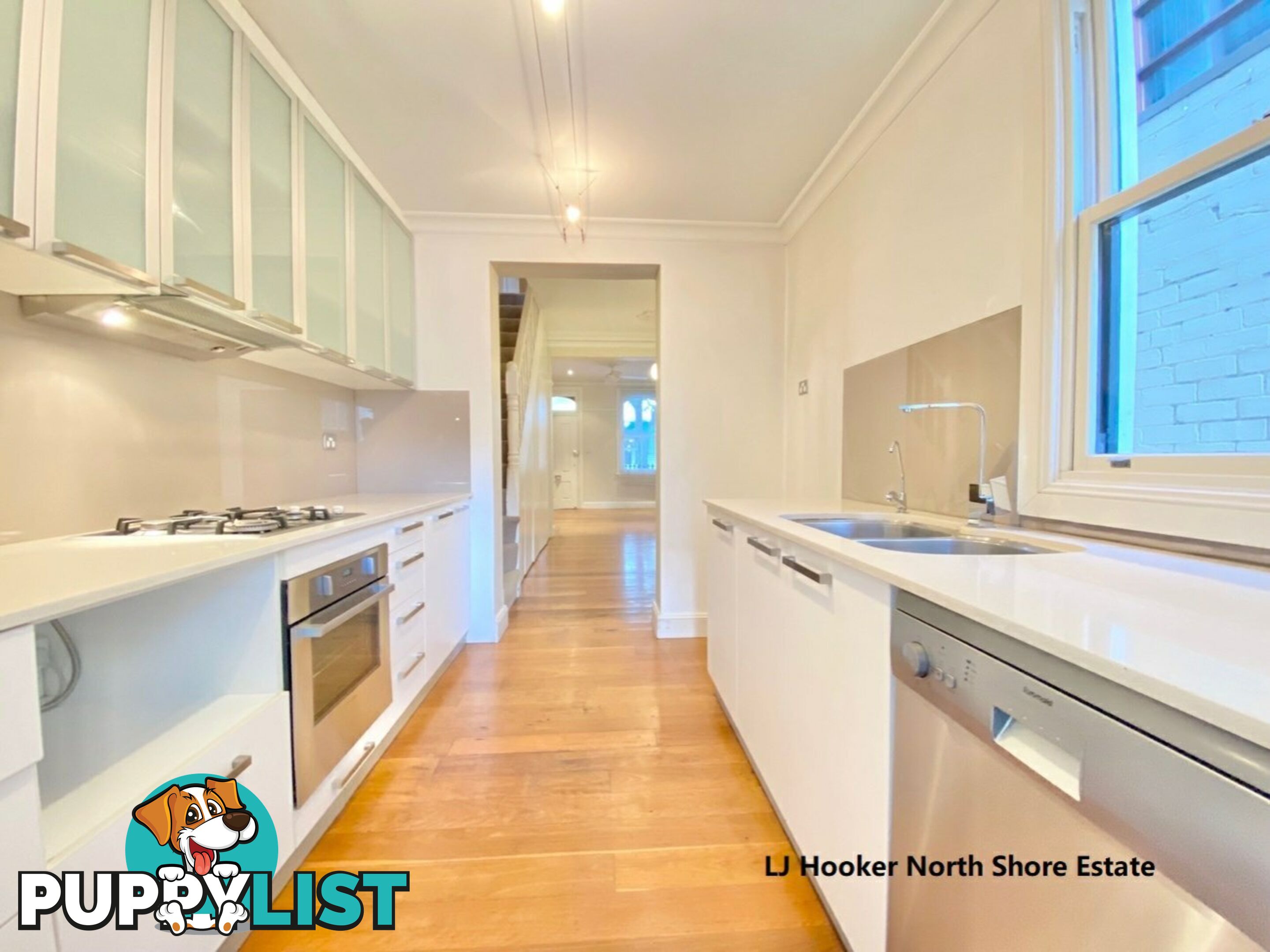 11 Bourke Street WOOLLOOMOOLOO NSW 2011