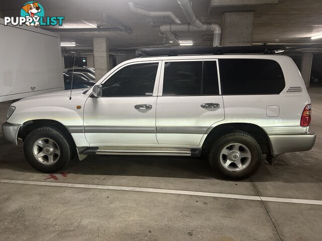 2001 Toyota Landcruiser Anniversary Sedan Automatic