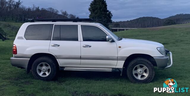 2001 Toyota Landcruiser Anniversary Sedan Automatic