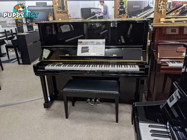 Yamaha U3PEQ Acoustic Upright Piano Polished Ebony