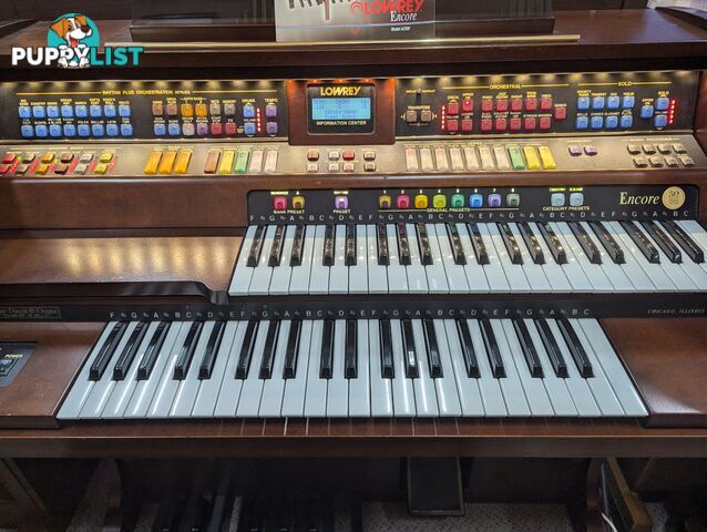 Lowrey Encore Home Organ - Model A200