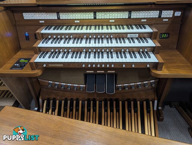 Allen Renaissance Quantum Series Model QL320i 38 Stop/152 Voice Three-Manual Console Classical Organ