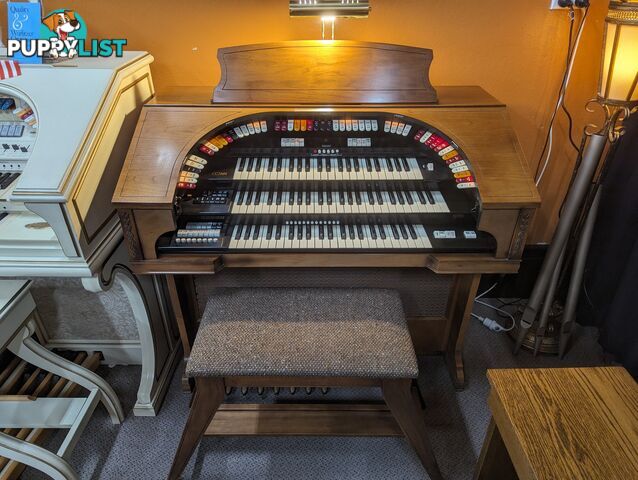 CONN 3 Manual Organ 580 Series I THEATRETTE