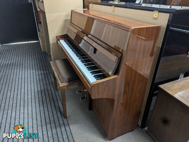 Zimmermann Upright Piano 108 cm Light Walnut Polished