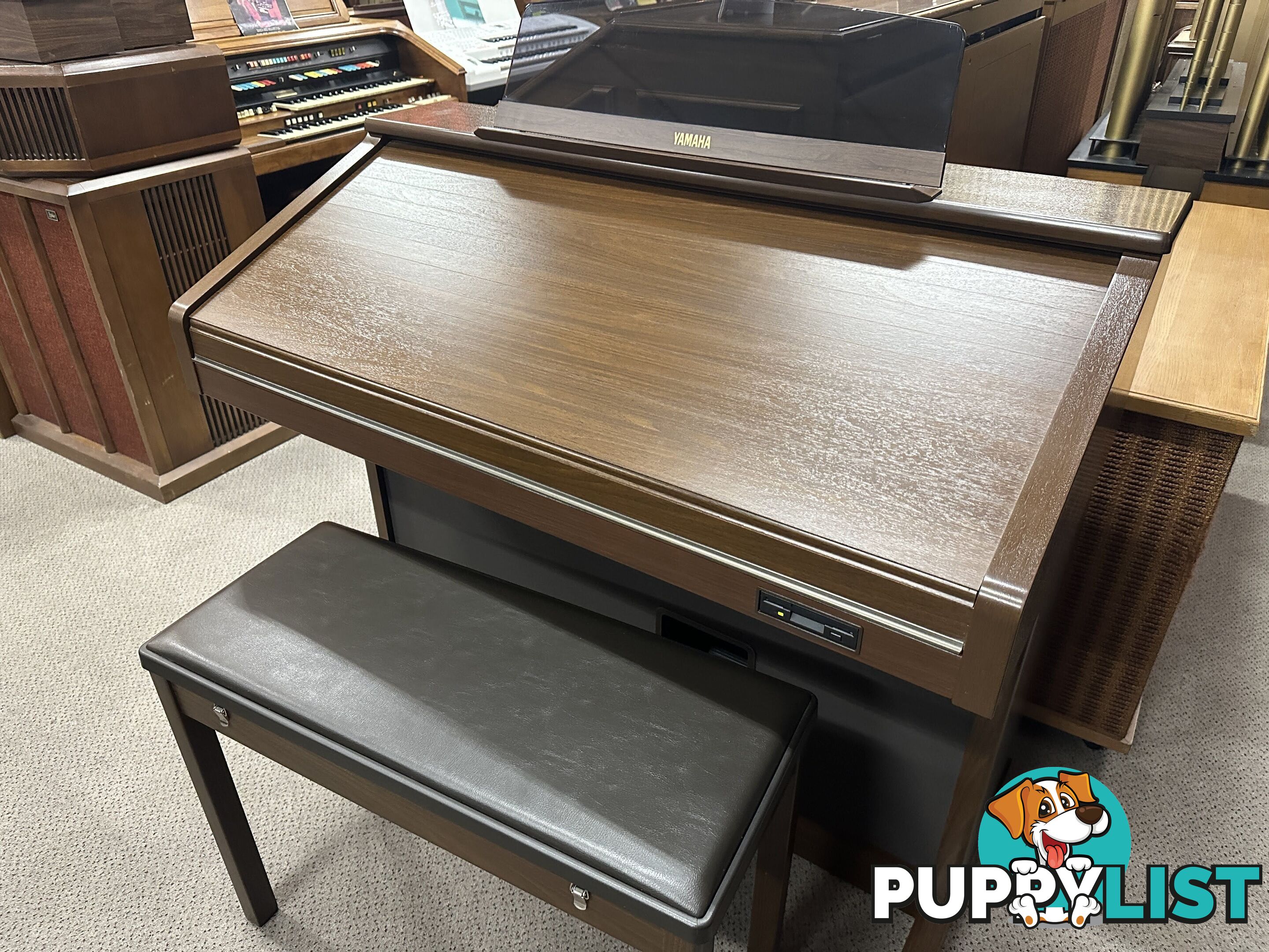 Yamaha Electone AR80 Organ and bench