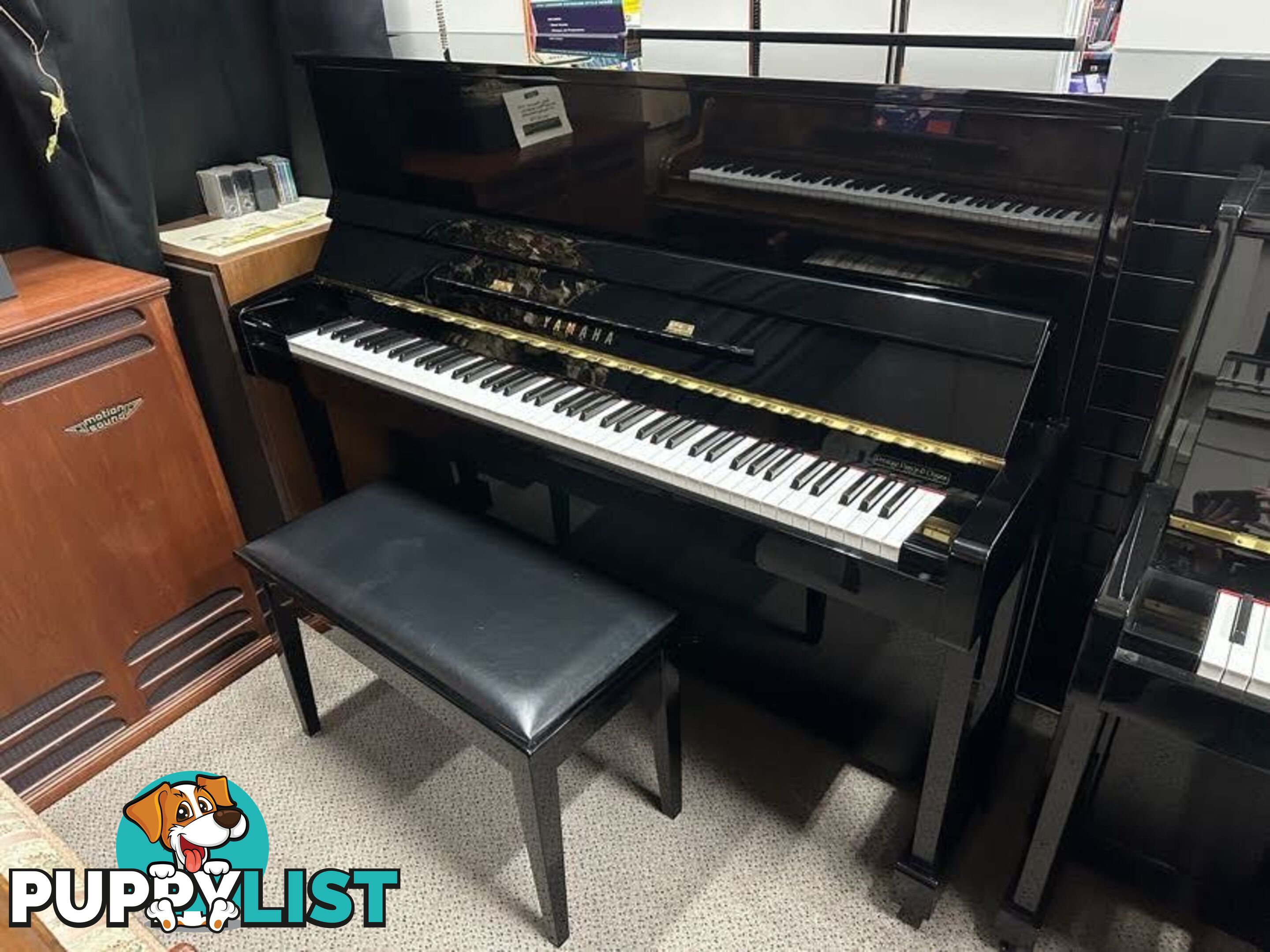 Yamaha T121 Upright Piano Pre-Loved