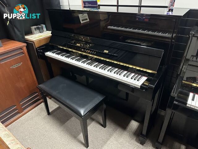 Yamaha T121 Upright Piano Pre-Loved