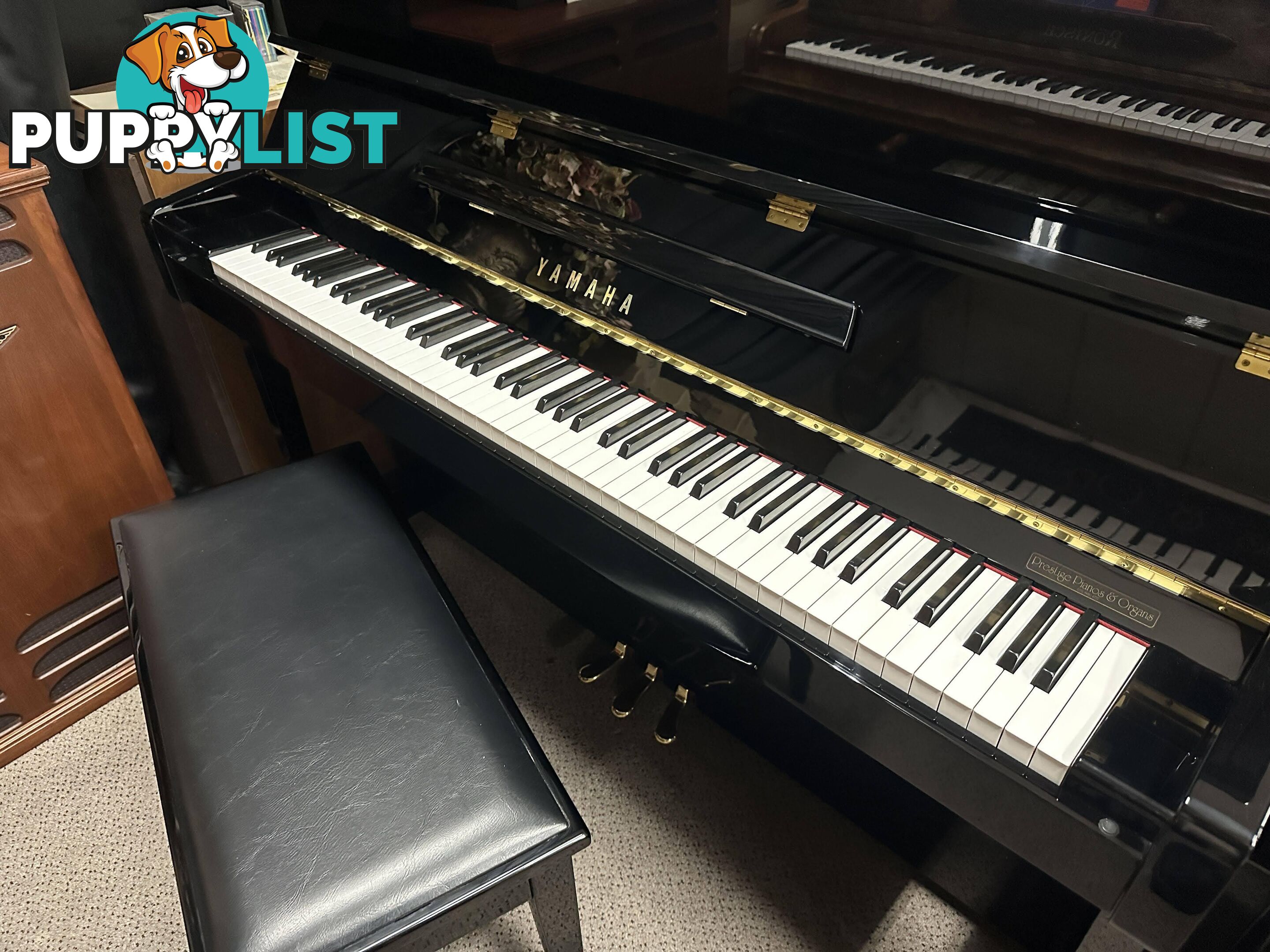 Yamaha T121 Upright Piano Pre-Loved