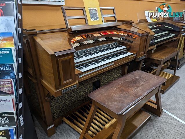 Baldwin Cinema III Theatre Organ