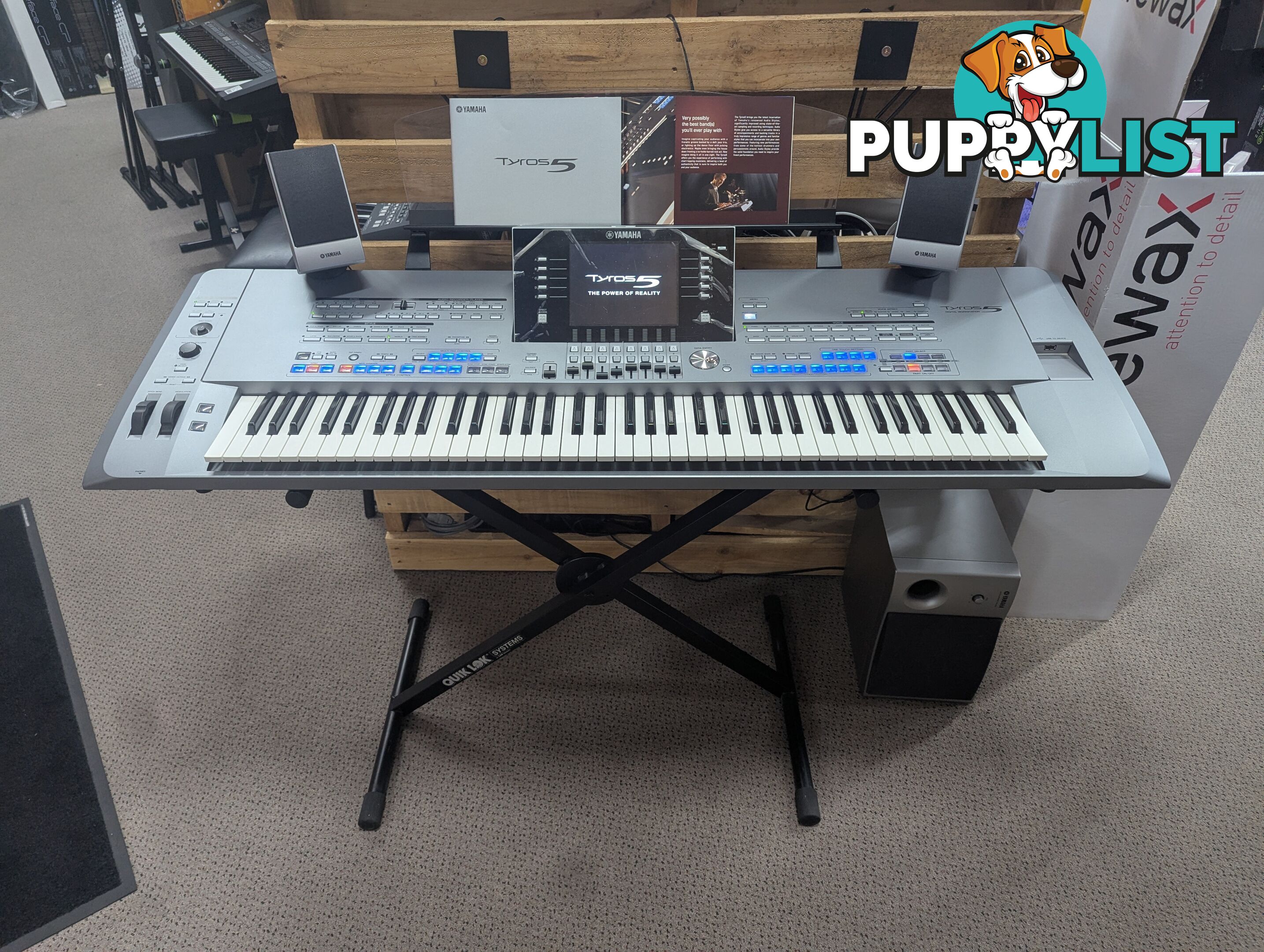 Yamaha Tyros 5 - Unleash Your Musical Genius! Pre-Loved