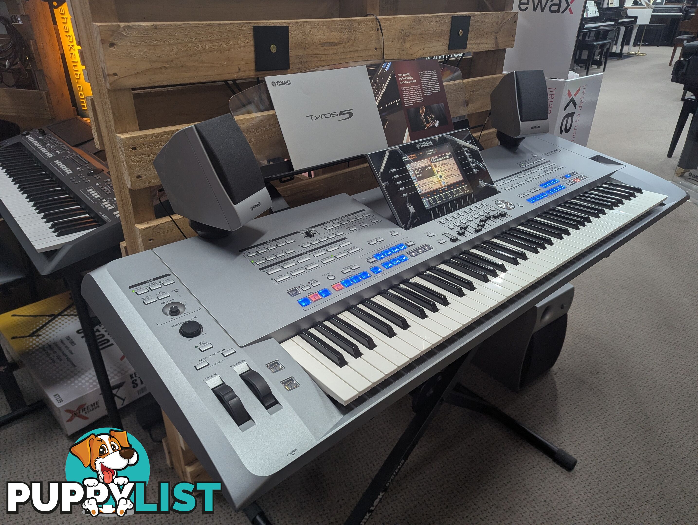 Yamaha Tyros 5 - Unleash Your Musical Genius! Pre-Loved