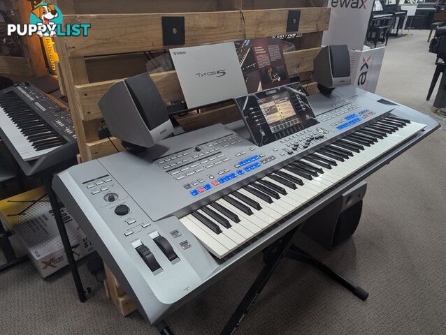 Yamaha Tyros 5 - Unleash Your Musical Genius! Pre-Loved