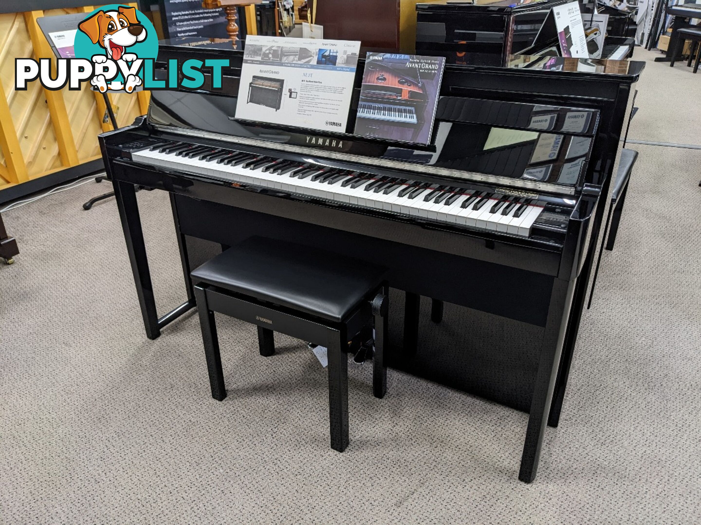 Yamaha AvantGrand Upright Hybrid Piano  NU1X