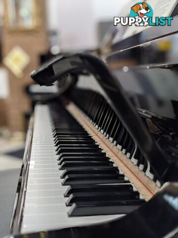 Yamaha Disklavier Enspire Baby Grand Piano GC1M Ebony Polished