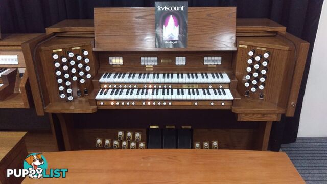 SOLD - Viscount Classical Organ Model Cantata