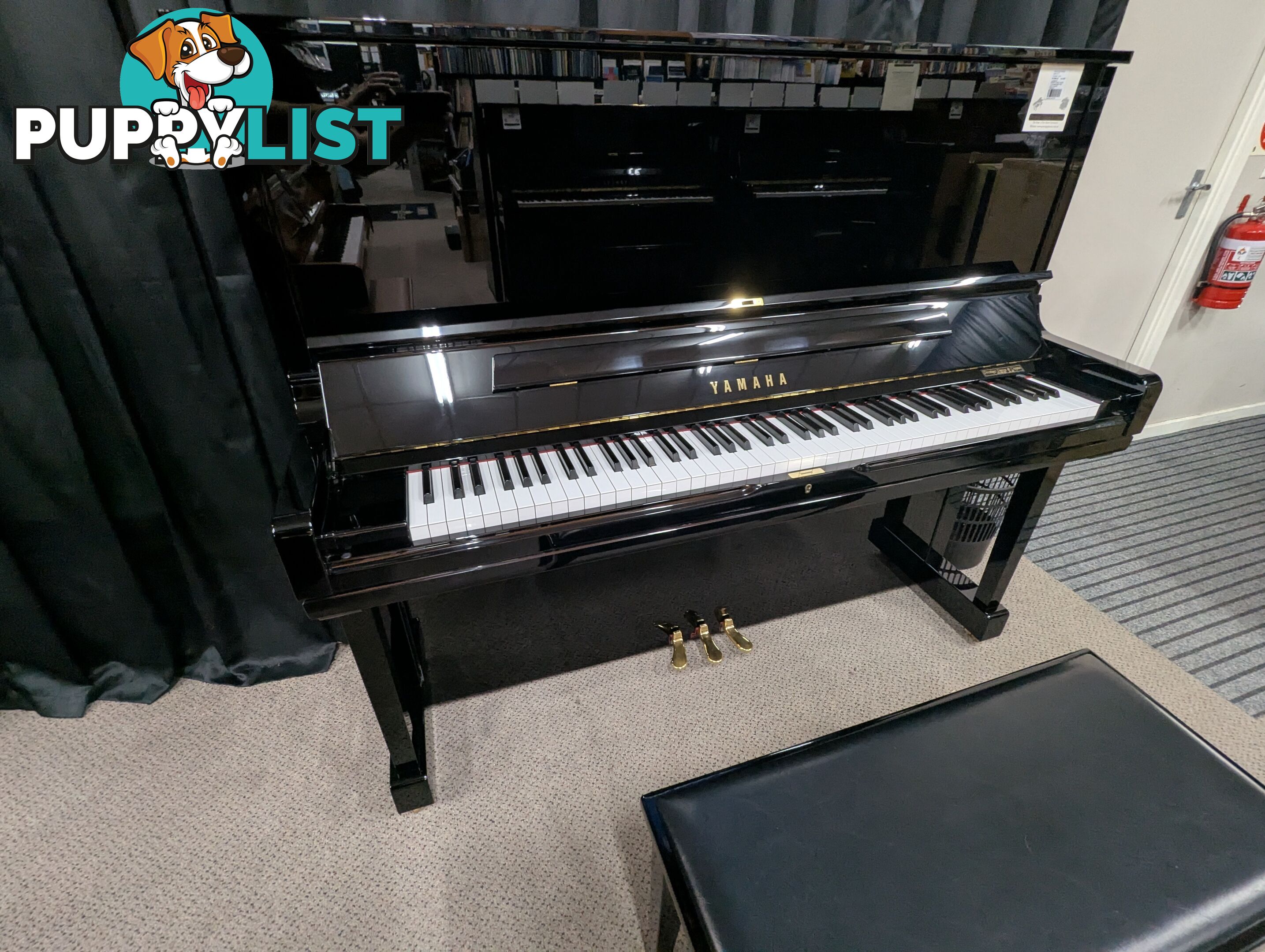 Yamaha YUS3 131cm Professional Upright Piano - 2011 in Excellent Condition