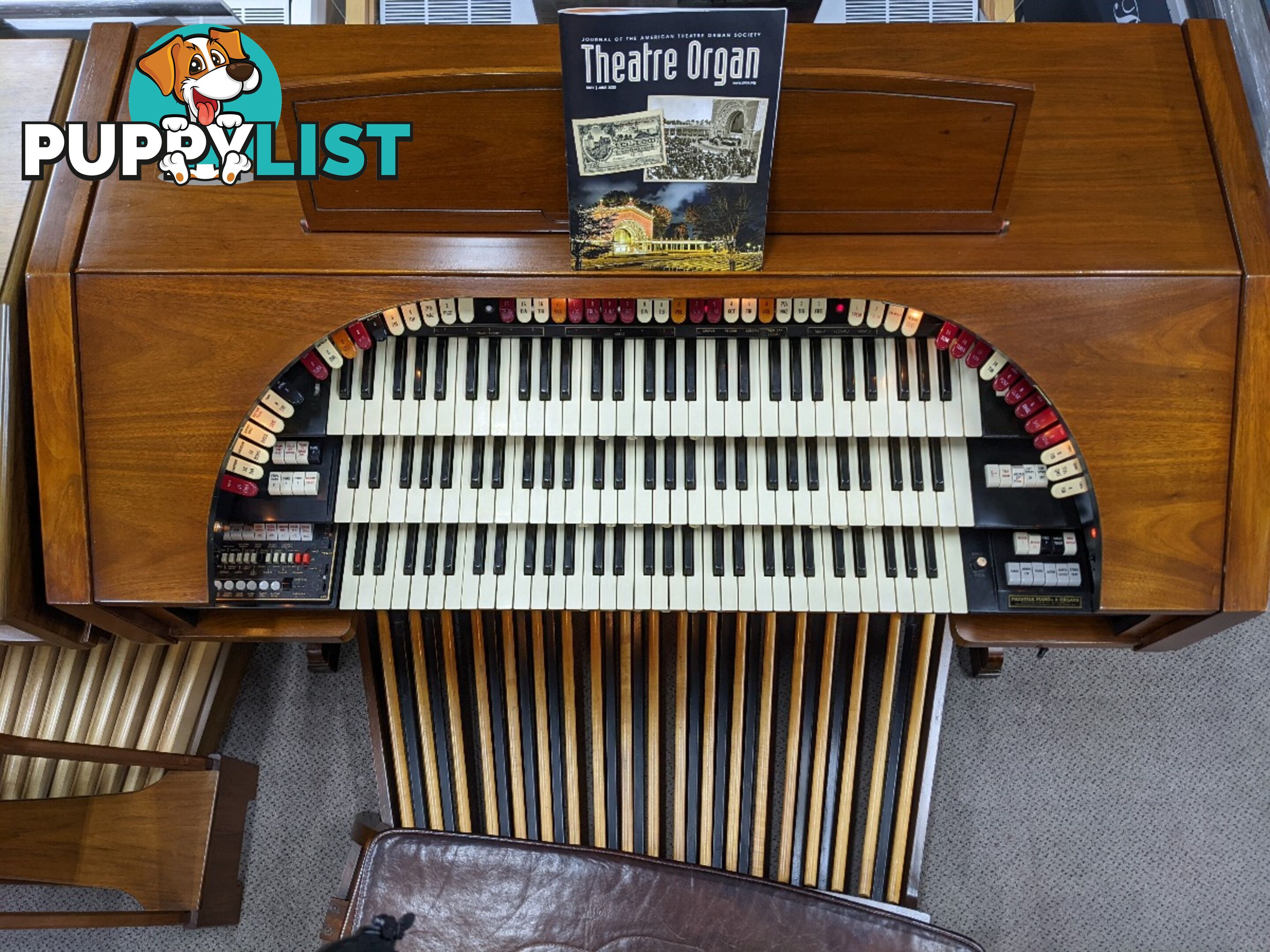 Conn 651 Deluxe 3 Manual Theatre Style Organ