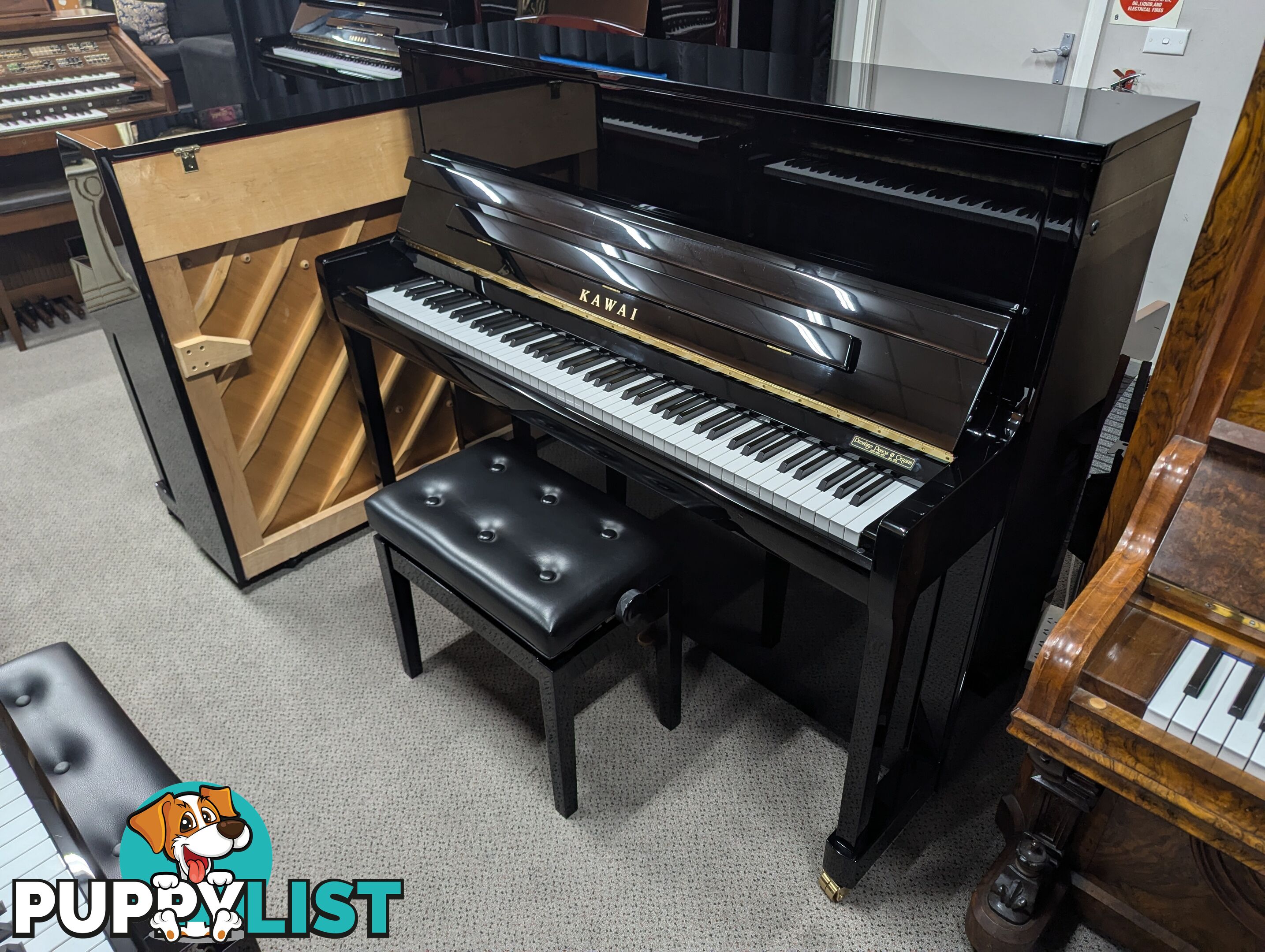 KAWAI K300J 122cm Upright Piano in Polished Ebony. Made in Japan