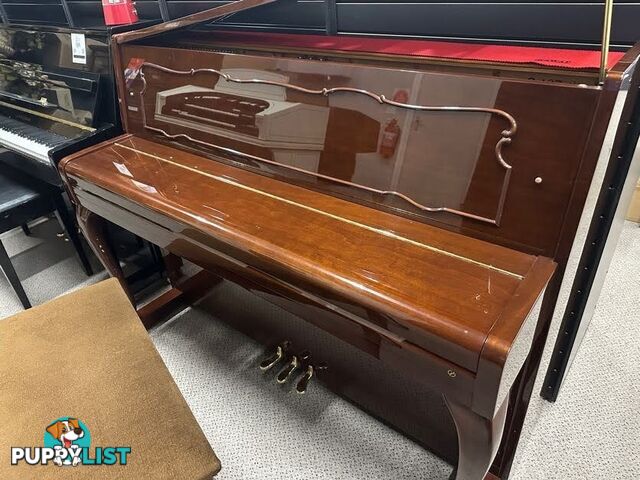 Kawai C107M Upright Piano ? Polished Mahogany Finish