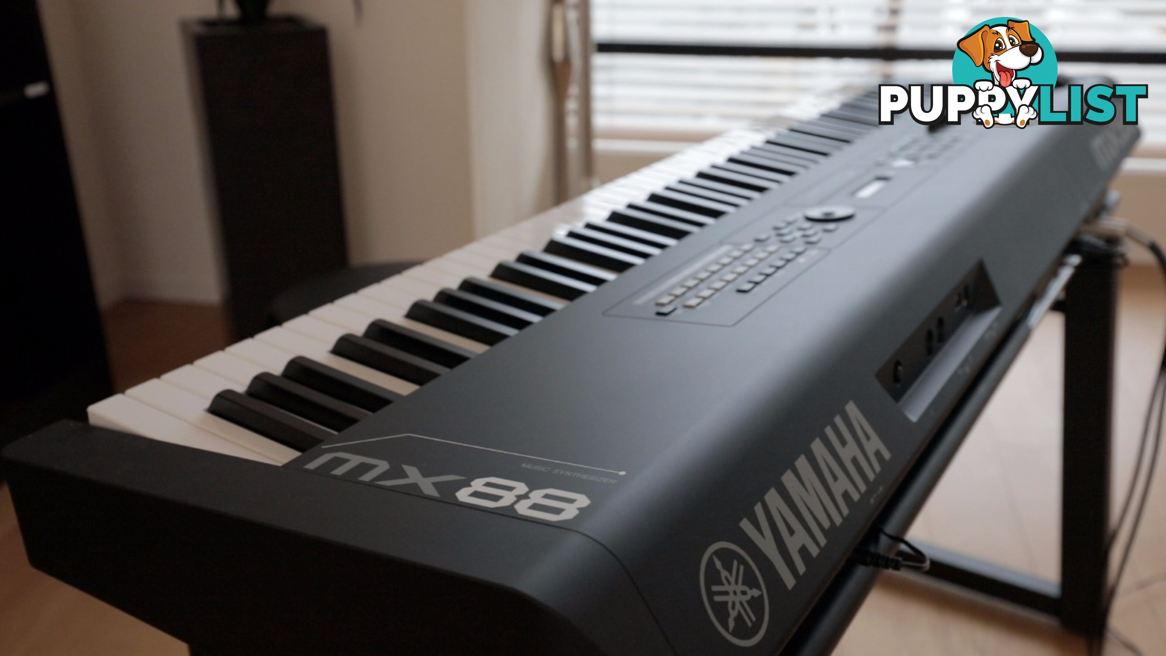 Yamaha MX88 Note Keyboard Synth