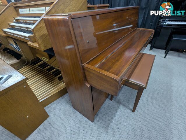 Yamaha M1A Dark Walnut Polish Upright Acoustic Piano