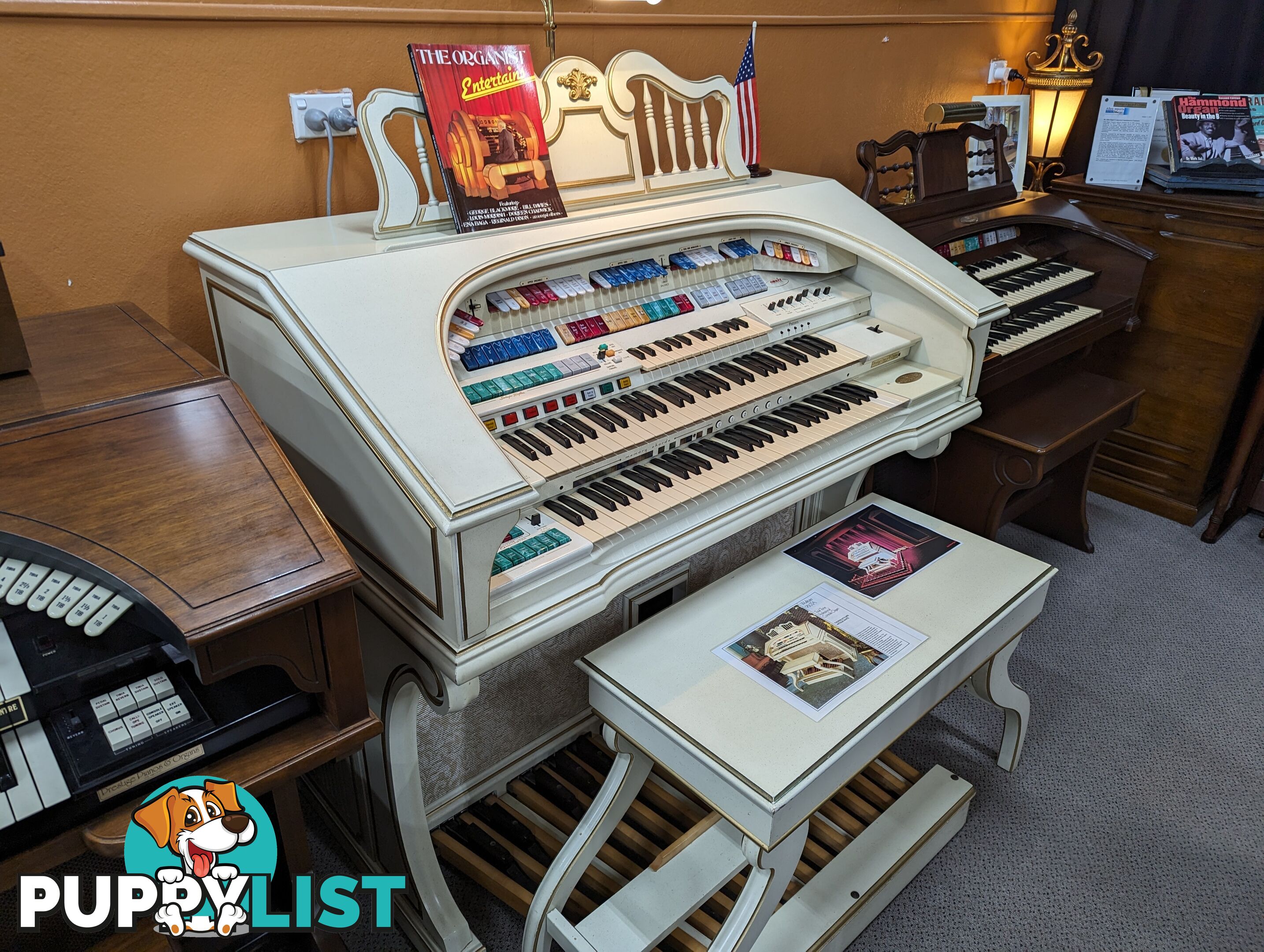 Wurlitzer Theatre Organ 950TA Deluxe Ivory & Gold Finish