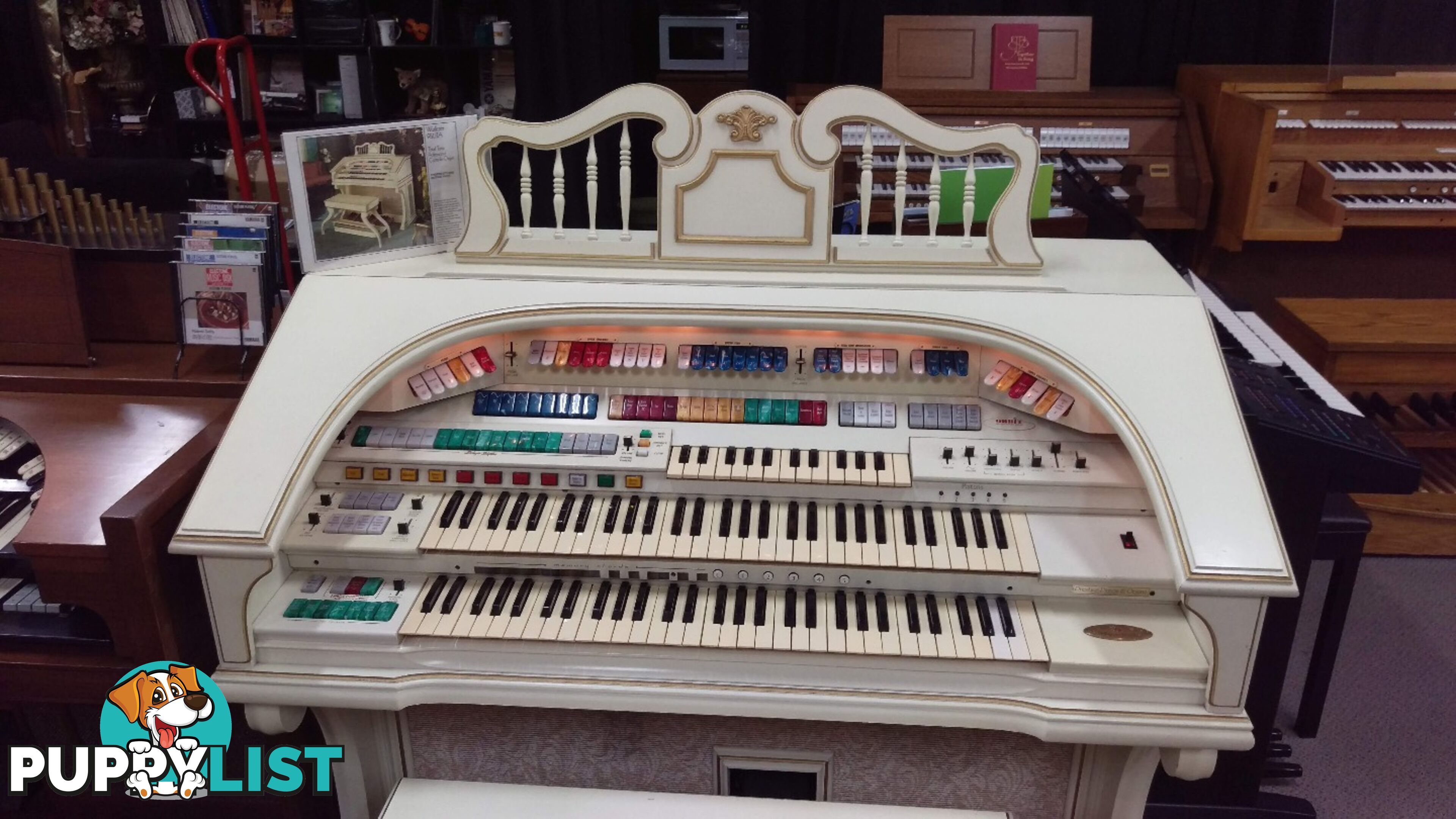 Wurlitzer Theatre Organ 950TA Deluxe Ivory & Gold Finish