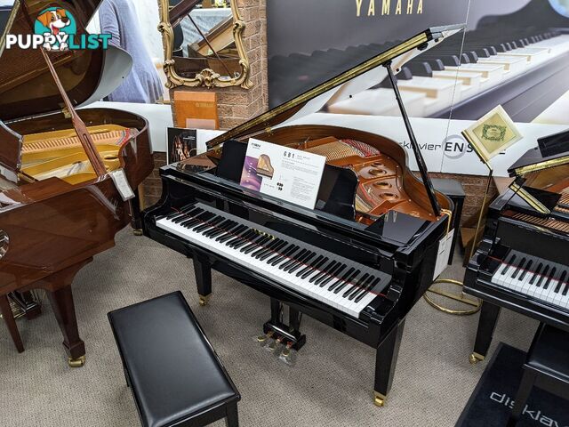  Yamaha Baby Grand Piano GB1K Ebony Polished 