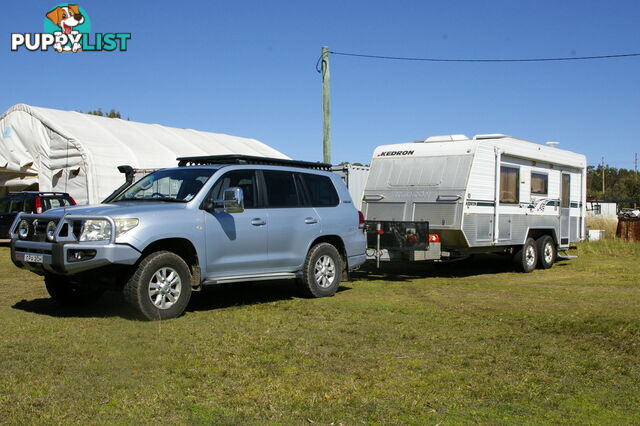 Kedron Caravan & Toyota Landcruiser