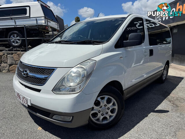 2011 HYUNDAI IMAX  TQ-W PEOPLE MOVER