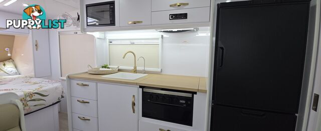 SNOWY RIVER CARAVANS SRT-18