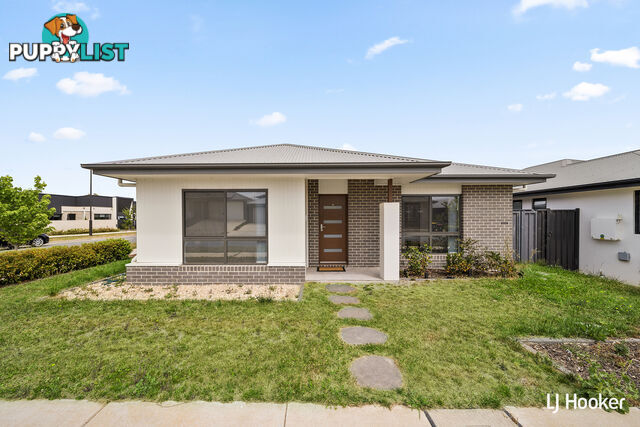 13 Grace Munro Crescent STRATHNAIRN ACT 2615