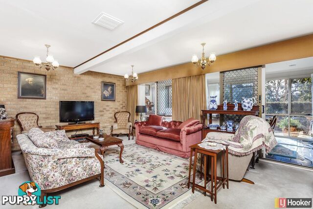 27 Strong Place BELCONNEN ACT 2617